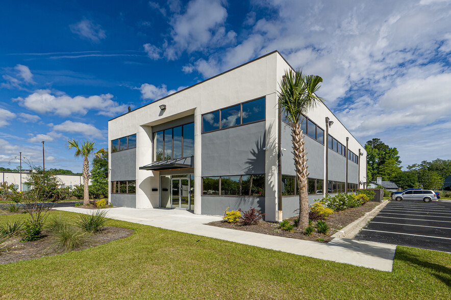 Primary Photo Of 2155 N Park Ln, Charleston Coworking Space