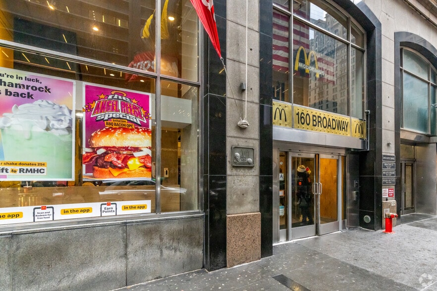 More Photos Of 160 Broadway, New York Office For Lease