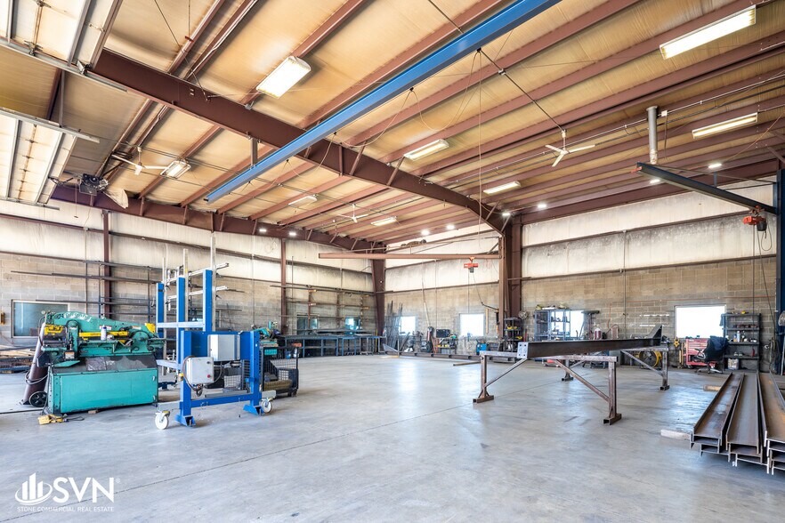 More Photos Of 950 Rolling Hills Ln, Winchester Warehouse For Sale