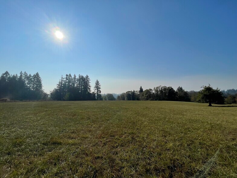 More Photos Of 0 S Livesay Rd, Oregon City Land For Sale