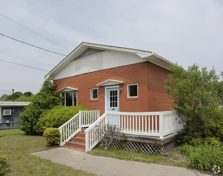 Primary Photo Of 112 W Main St, Marshville Office For Lease