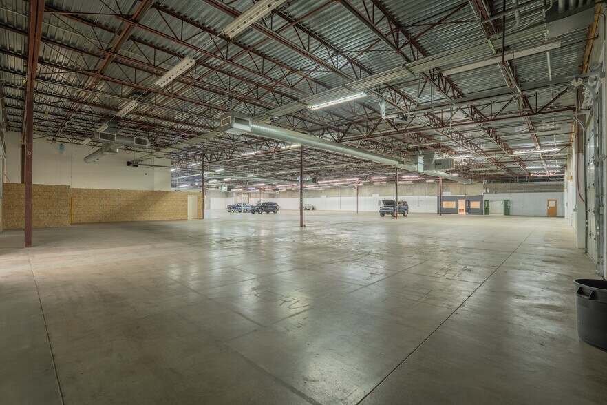 More Photos Of 3403 W 7th Ave, Eugene Manufacturing For Lease