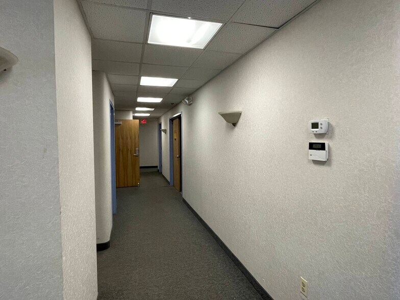 More Photos Of 11325 Pembrooke Sq, Waldorf Medical For Sale