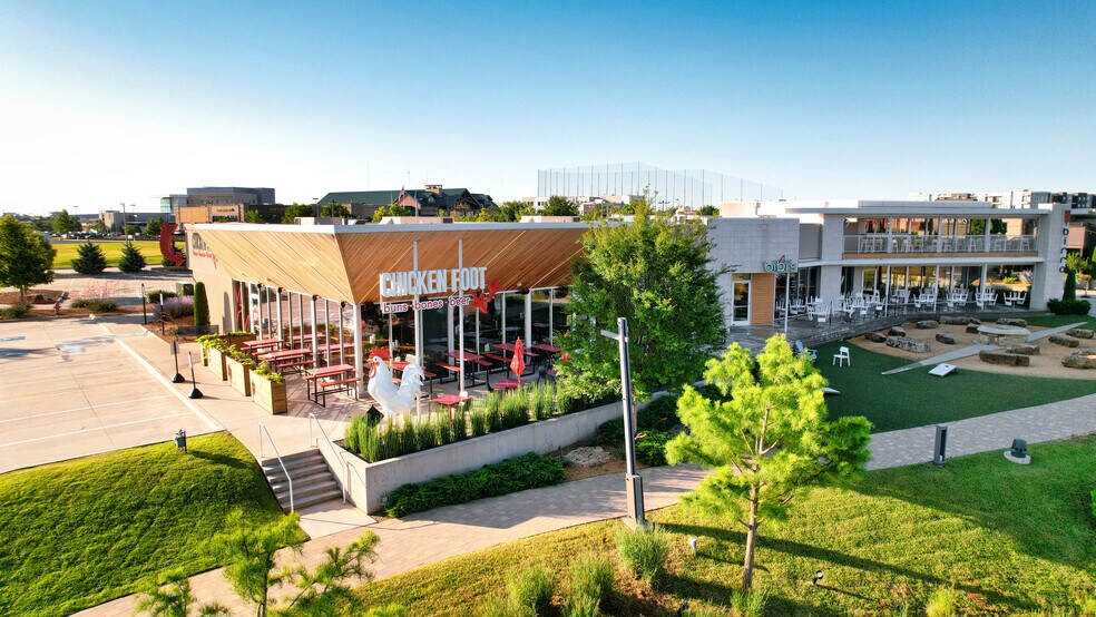 More Photos Of 1316 W Memorial Rd, Oklahoma City Restaurant For Lease