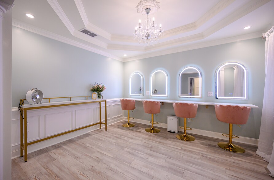 More Photos Of 670 Wyo Rd, Mocksville Specialty For Sale