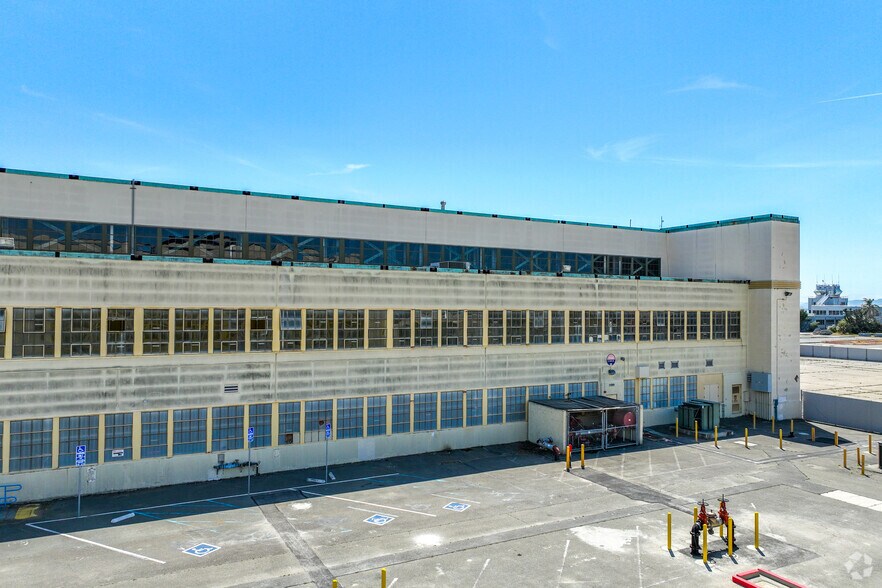 Primary Photo Of 1190 W Tower Ave, Alameda Warehouse For Lease