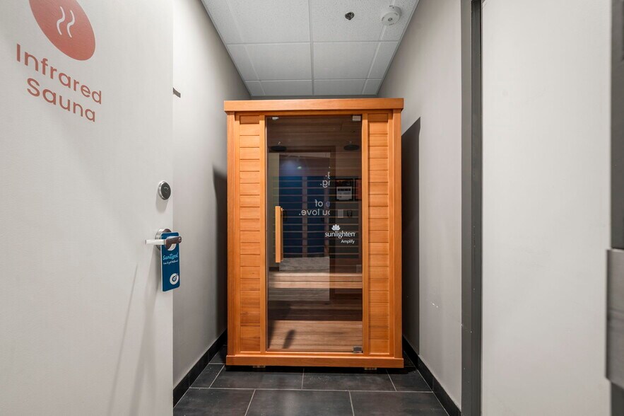 More Photos Of 1700 Plymouth Rd, Minnetonka Apartments For Lease