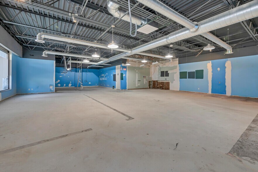 More Photos Of 53 Lake Avenue Ext, Danbury Office For Lease