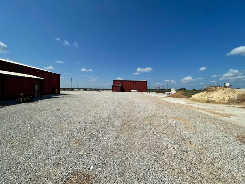More Photos Of 9606 Interstate 20, Eastland Light Manufacturing For Sale