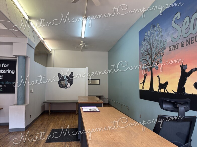 More Photos Of 214 W Main St, Sedalia Storefront Retail Office For Lease
