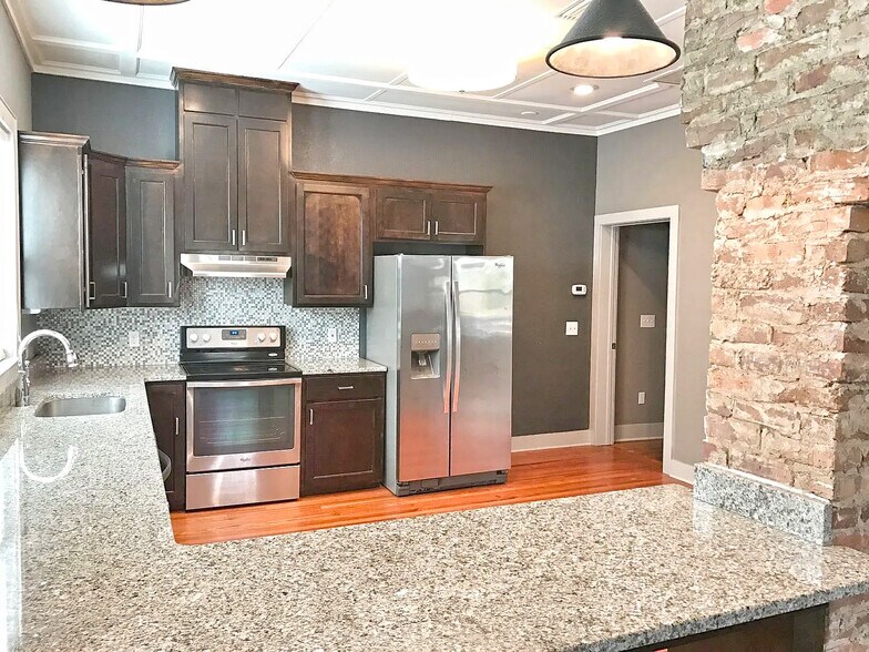 More Photos Of 833 E Park Ave, Tallahassee Apartments For Sale