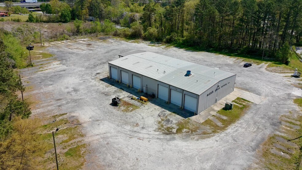 More Photos Of 4490 Bowman Industrial Ct, Conley Service For Lease