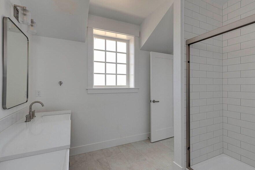 More Photos Of 1152 Seascape ave, Depoe Bay Apartments For Sale