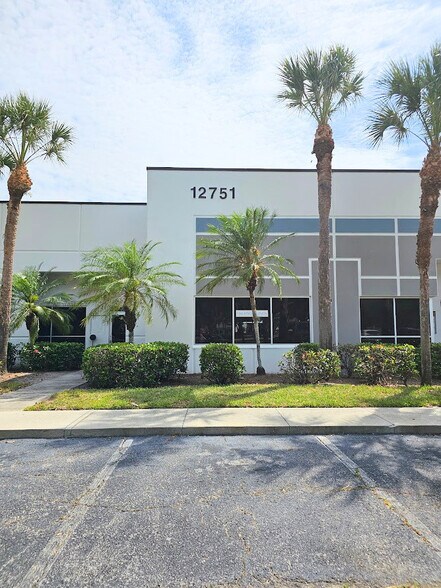 Primary Photo Of 12751 Westlinks Dr, Fort Myers Office For Lease