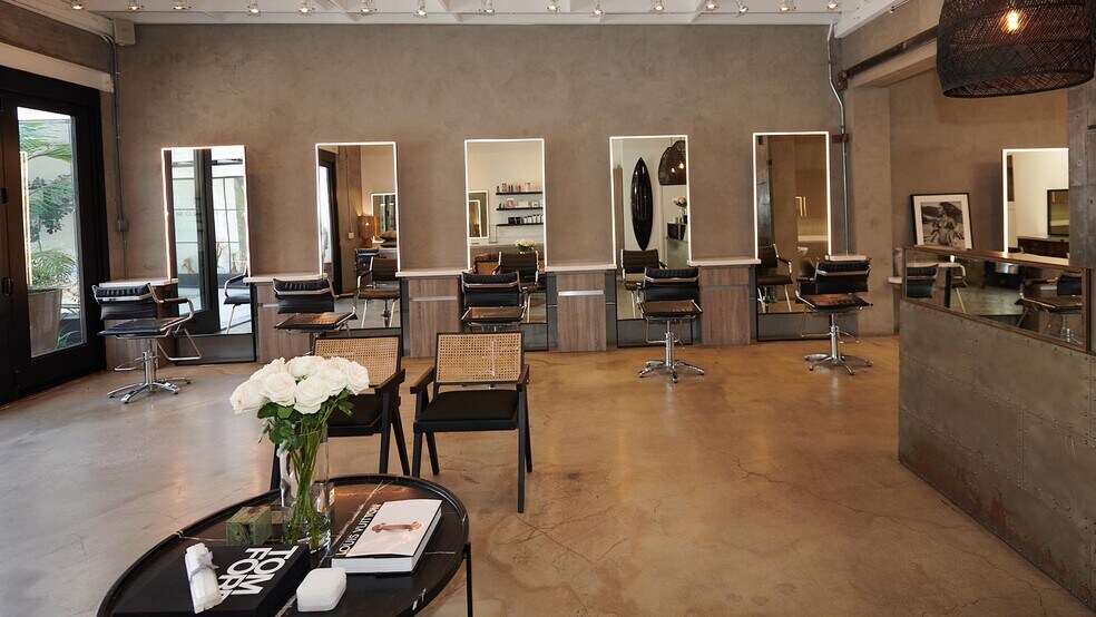 More Photos Of 8270-8272 Melrose Ave, Los Angeles Storefront For Lease