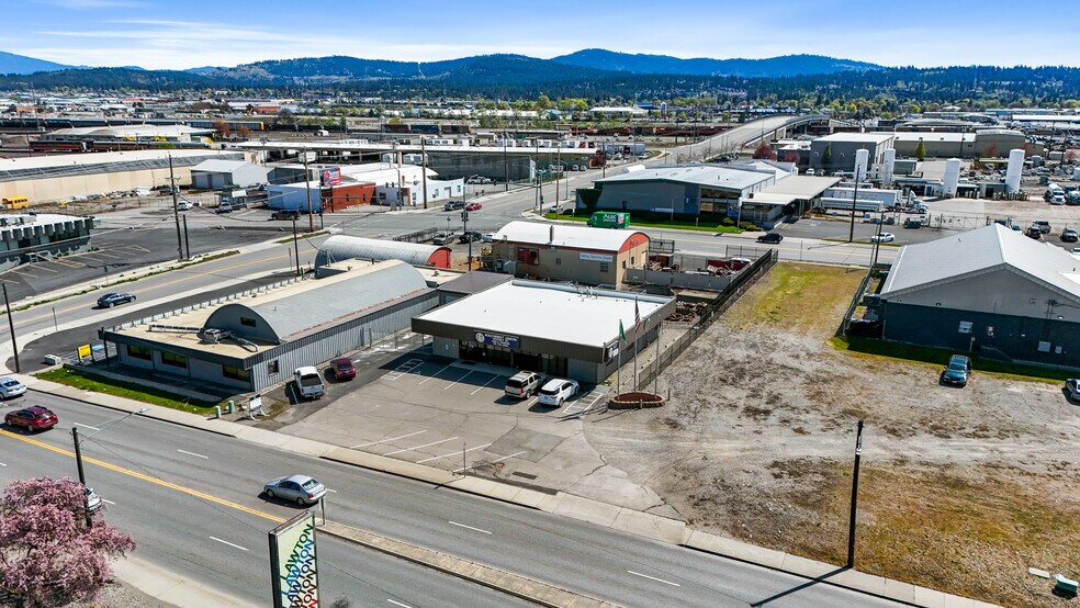 More Photos Of 4226 E Mission Ave, Spokane Loft Creative Space For Sale