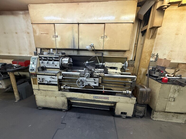 More Photos Of 600 25th Ave N, Wisconsin Rapids Manufacturing For Sale