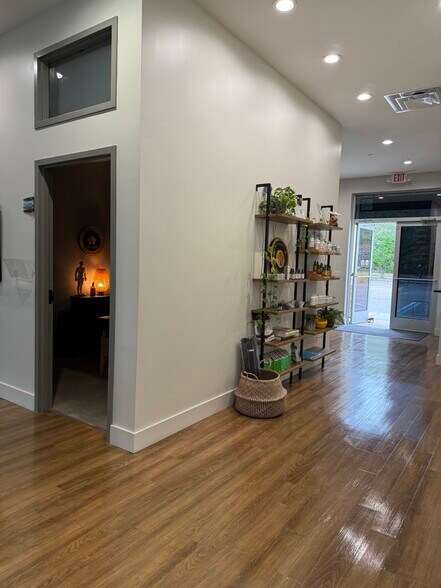 More Photos Of 760 Currency Cir, Lake Mary Medical For Lease