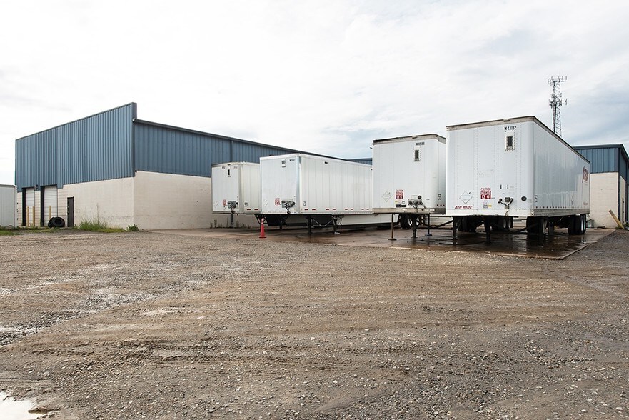 More Photos Of 4330 Bowman Industrial Ct, Conley Warehouse For Lease