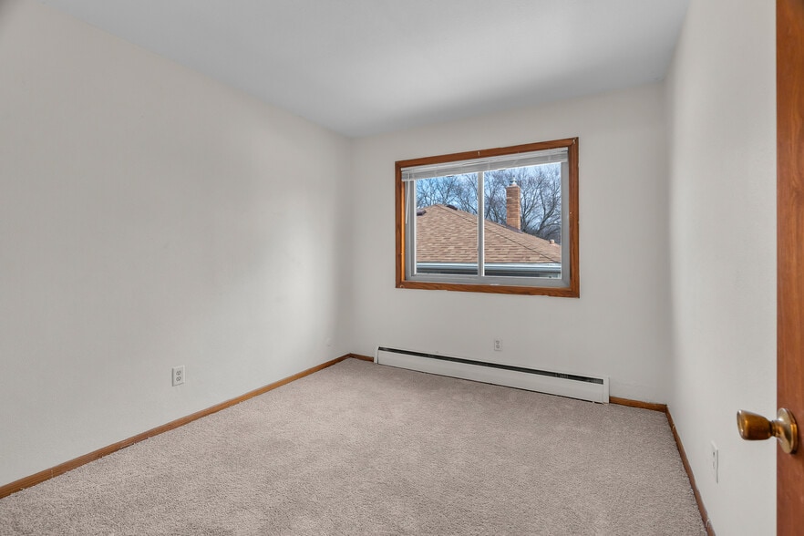 More Photos Of 1010 Lafond Ave, Saint Paul Apartments For Sale