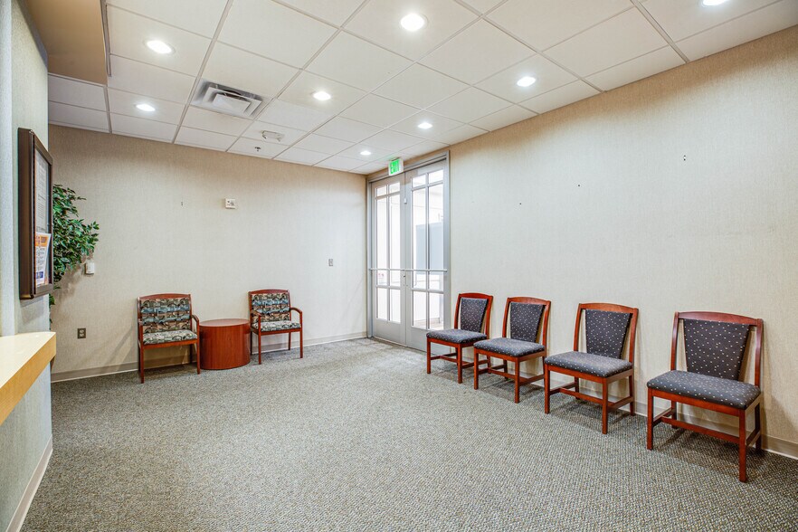 More Photos Of 9530 Cosner Dr, Fredericksburg Medical For Lease