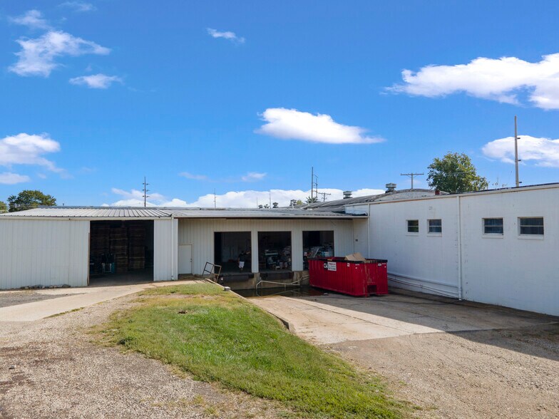 More Photos Of 510 Indianapolis Ave, Lebanon Warehouse For Sale