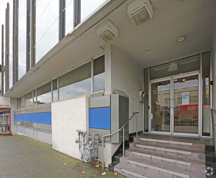 More Photos Of 422 6th St, New Westminster Loft Creative Space For Sale