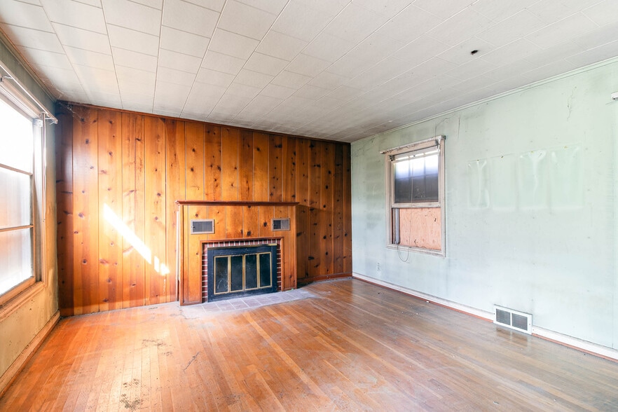 More Photos Of 6920 NW Thompson Rd, Portland Land For Sale