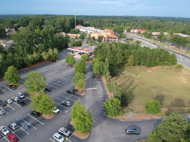 More Photos Of 11877 Douglas Rd, Alpharetta Unknown For Lease