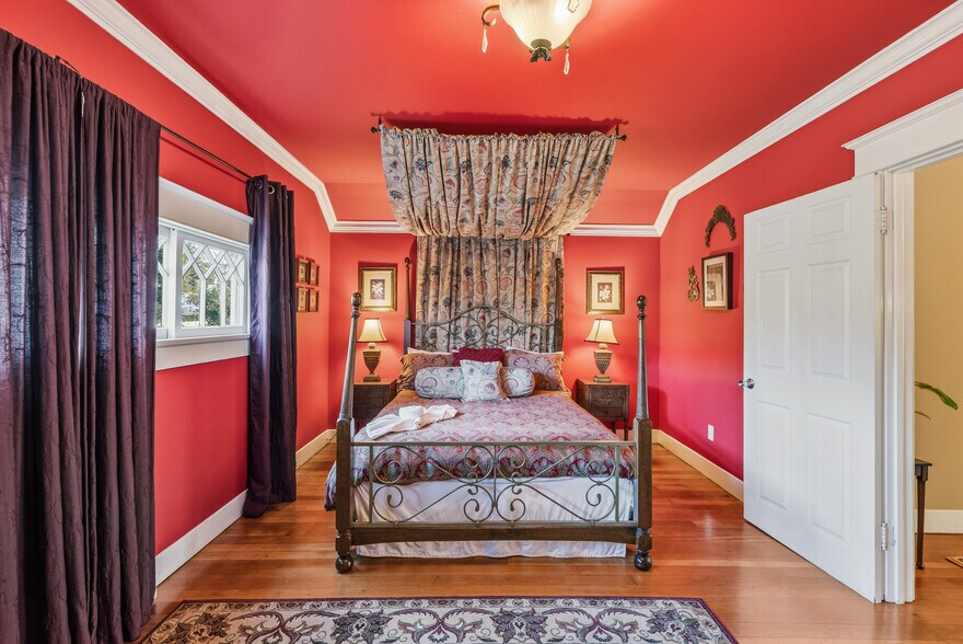 More Photos Of 5186 Gravenstein Hwy S, Sebastopol Restaurant For Sale