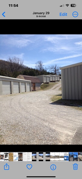 More Photos Of 92 Woodsdale Dr, Holiday Island Self Storage For Sale