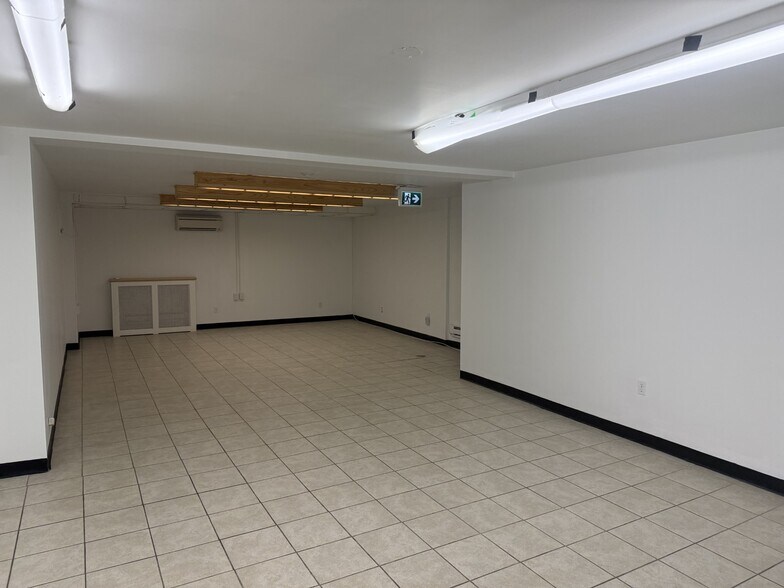 More Photos Of 428 Ossington Av, Toronto Storefront Retail Residential For Lease