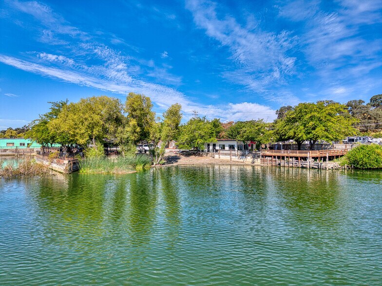More Photos Of 2985 Lakeshore Blvd, Upper Lake Manufactured Housing Mobile Home Park For Sale