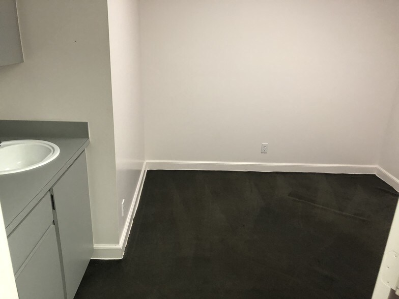 More Photos Of 1840 Forest Hill Blvd, West Palm Beach Medical For Sale