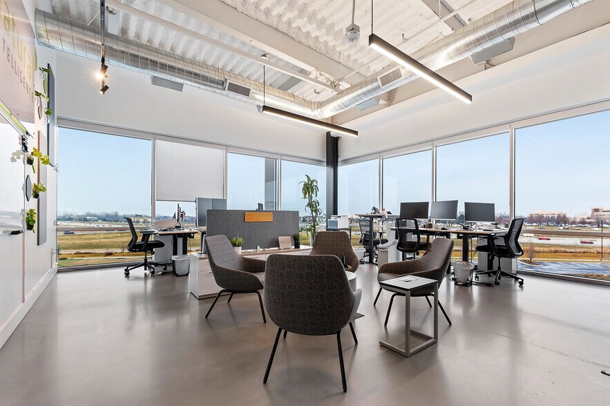 More Photos Of 1120 S Rackham Way, Meridian Office For Sale