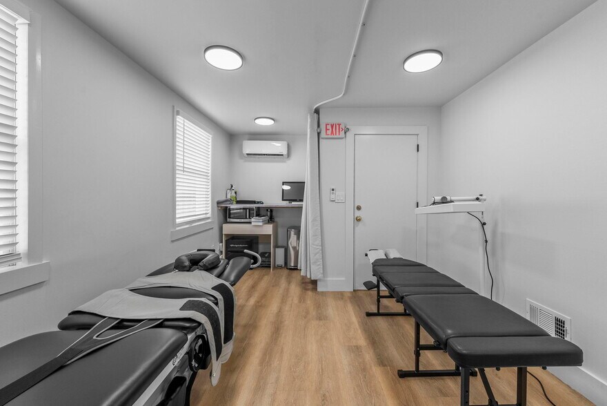 More Photos Of 141 S Euclid Ave, Westfield Office For Sale