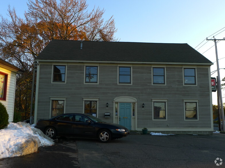 More Photos Of 1847 Memorial Dr, Chicopee Office For Sale
