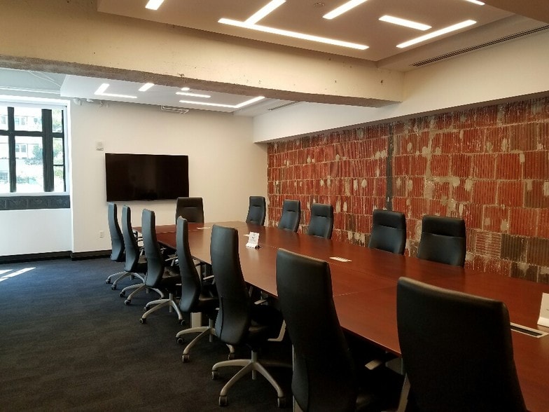 More Photos Of 1401 K St NW, Washington Office For Lease