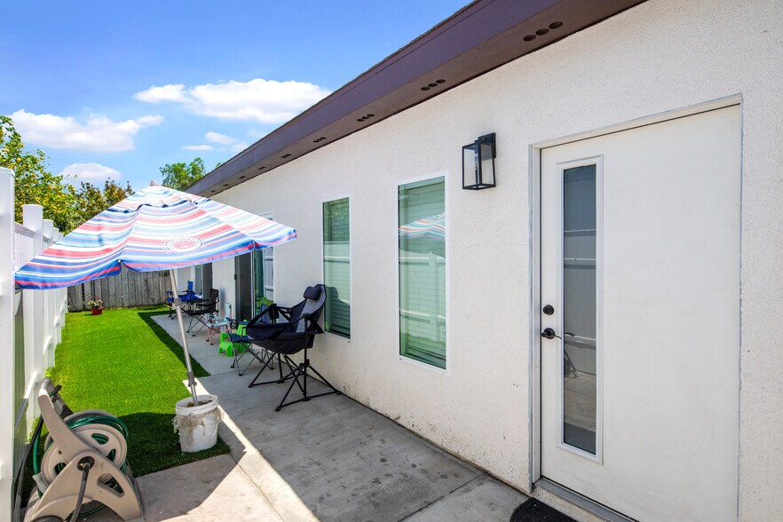 More Photos Of 8247 9th St, Rancho Cucamonga Apartments For Sale