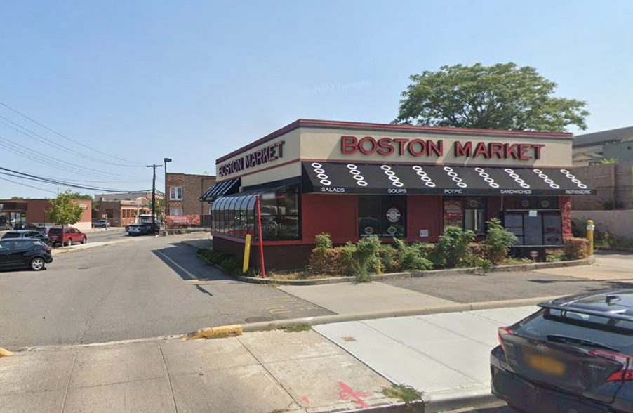 Primary Photo Of 60-18 Metropolitan Ave, Flushing Fast Food For Lease