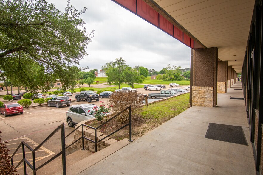 More Photos Of 901 Normal Park Dr, Huntsville Office For Lease