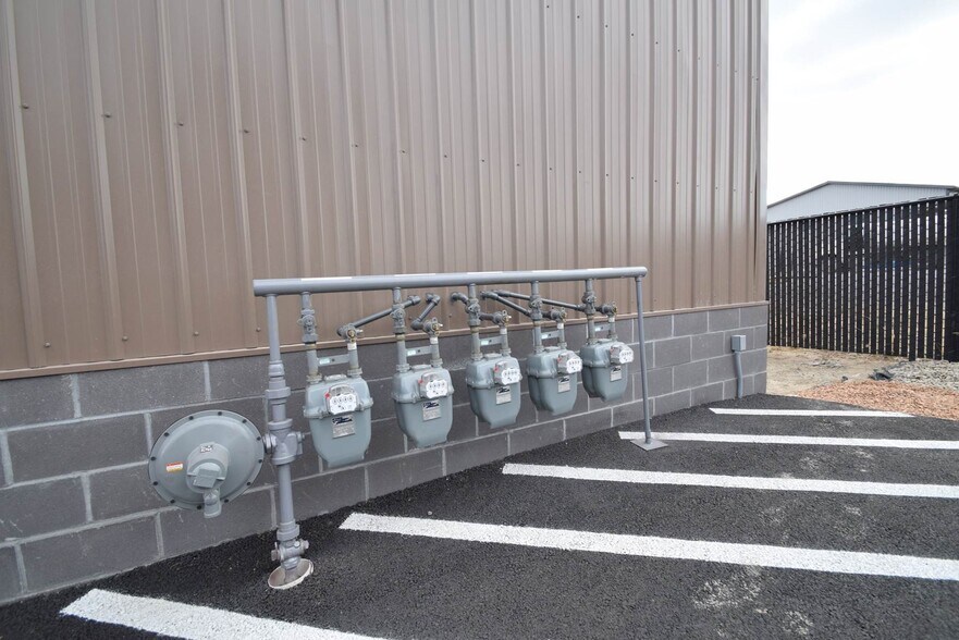 More Photos Of 1051 SW Layton Ct, Prineville Warehouse For Sale