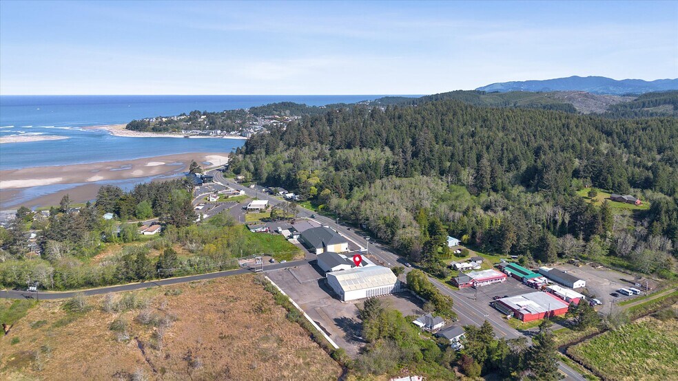 More Photos Of 6305 SW Highway 101, Lincoln City Warehouse For Sale