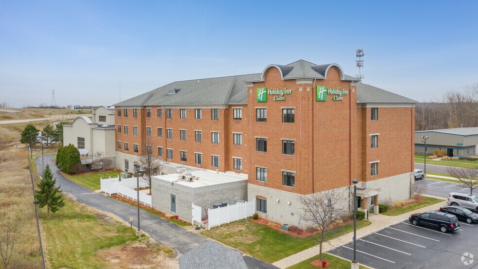 More Photos Of 6569 Clay Ave SW, Grand Rapids Hotel For Sale