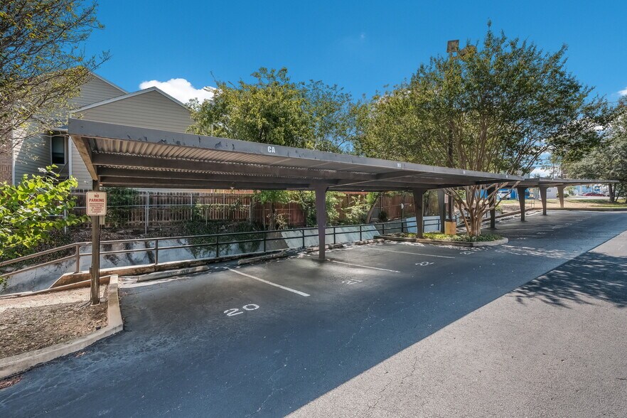 More Photos Of 12042 Blanco Rd, San Antonio Office For Lease
