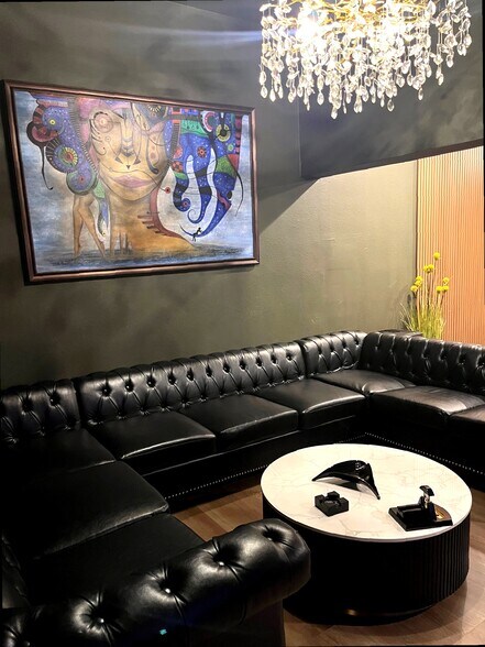 More Photos Of 385 N Park Ave, Pomona Storefront For Sale