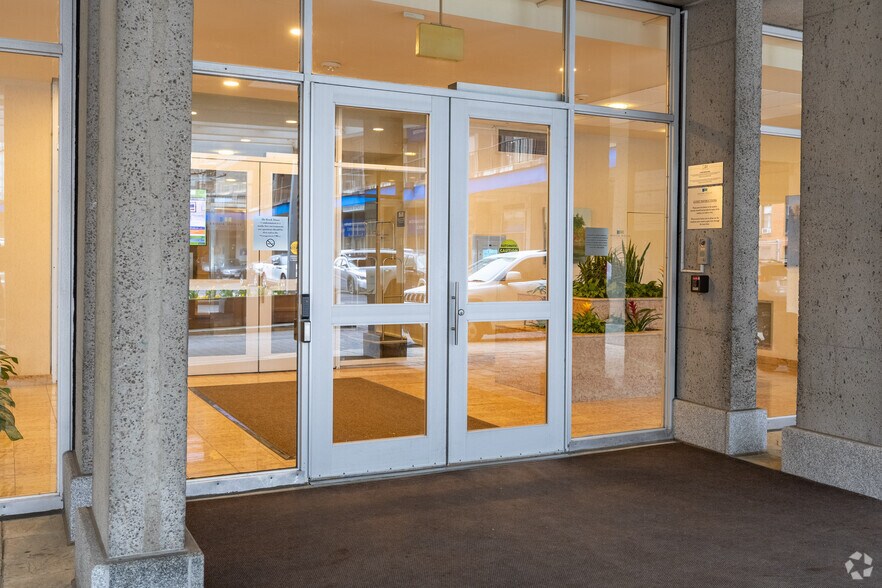 More Photos Of 77 Pond Ave, Brookline Apartments For Sale