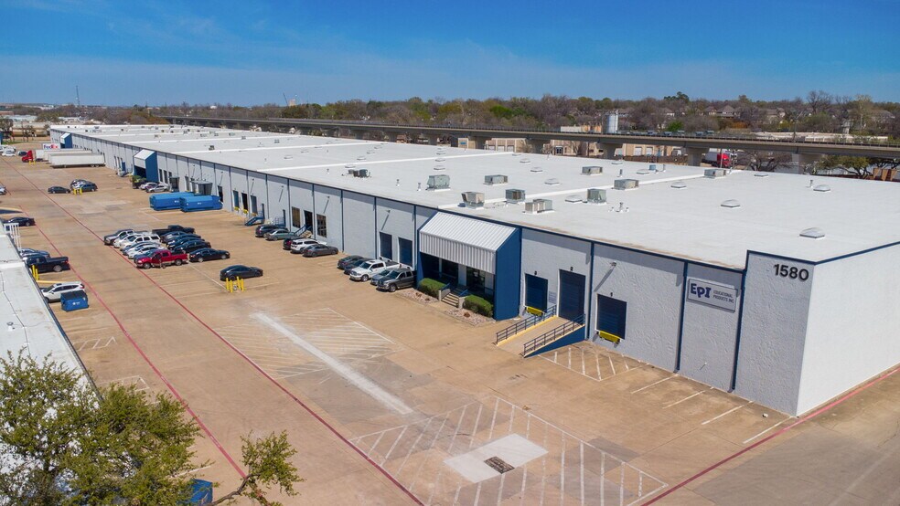 More Photos Of 1300 N Interstate 35E, Carrollton Industrial For Lease
