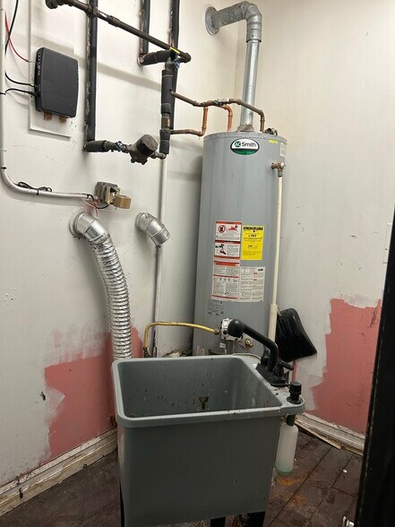 More Photos Of 10158 Niagara Falls Blvd, Niagara Falls Storefront Retail Office For Lease