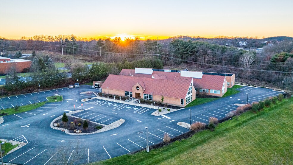 More Photos Of 502 Keystone Dr, Warrendale Office For Lease